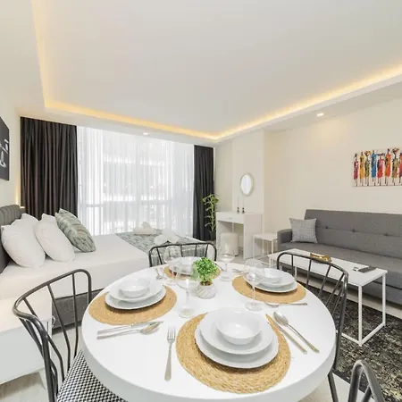 Hadrian Towers * אנטליה