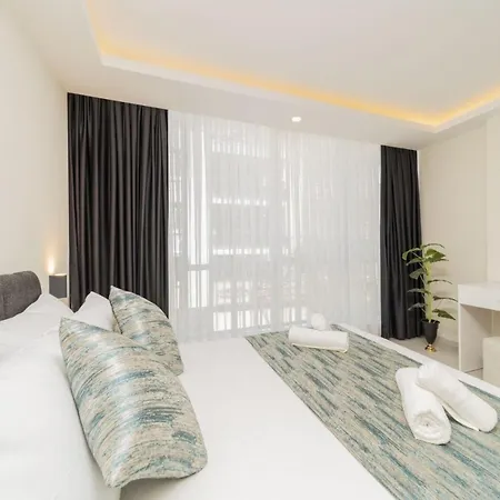 Hadrian Towers Hotel