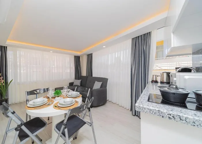 Hadrian Towers 호텔 안탈리아